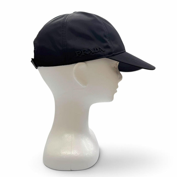 極美品▼PRADA プラダ 2023年製 2HC274 2CCA ナイロン Re-Nylon ロゴ刺繍 帽子 ベースボールキャップ ブラック L 正規品 ユニセックス