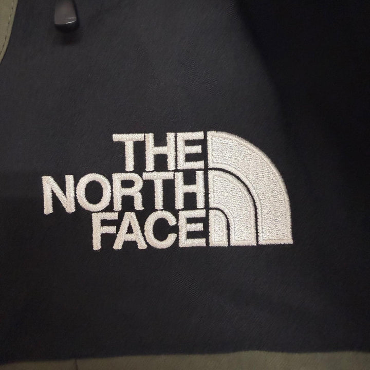 極美品□THE NORTH FACE ザ・ノースフェイス NP61800 Mountain Jacket GORE-TEX ナイロンジャケット カーキ S ベトナム製 正規品