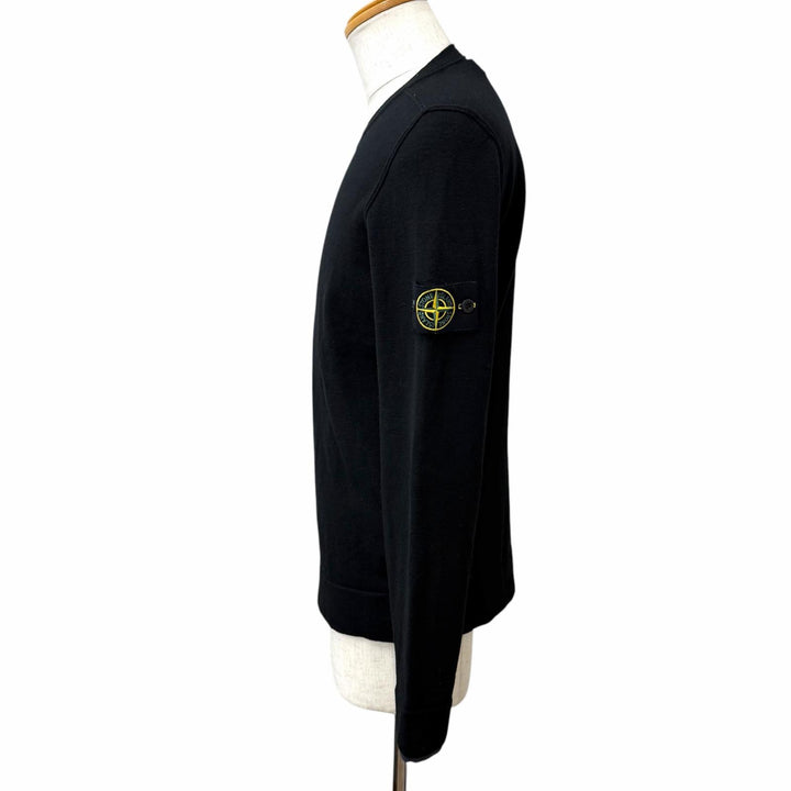 美品□STONE ISLAND ストーンアイランド 7915526A1 ロゴワッペン付き クルーネック セーター ブラック M ブルガリア製 正規品 メンズ
