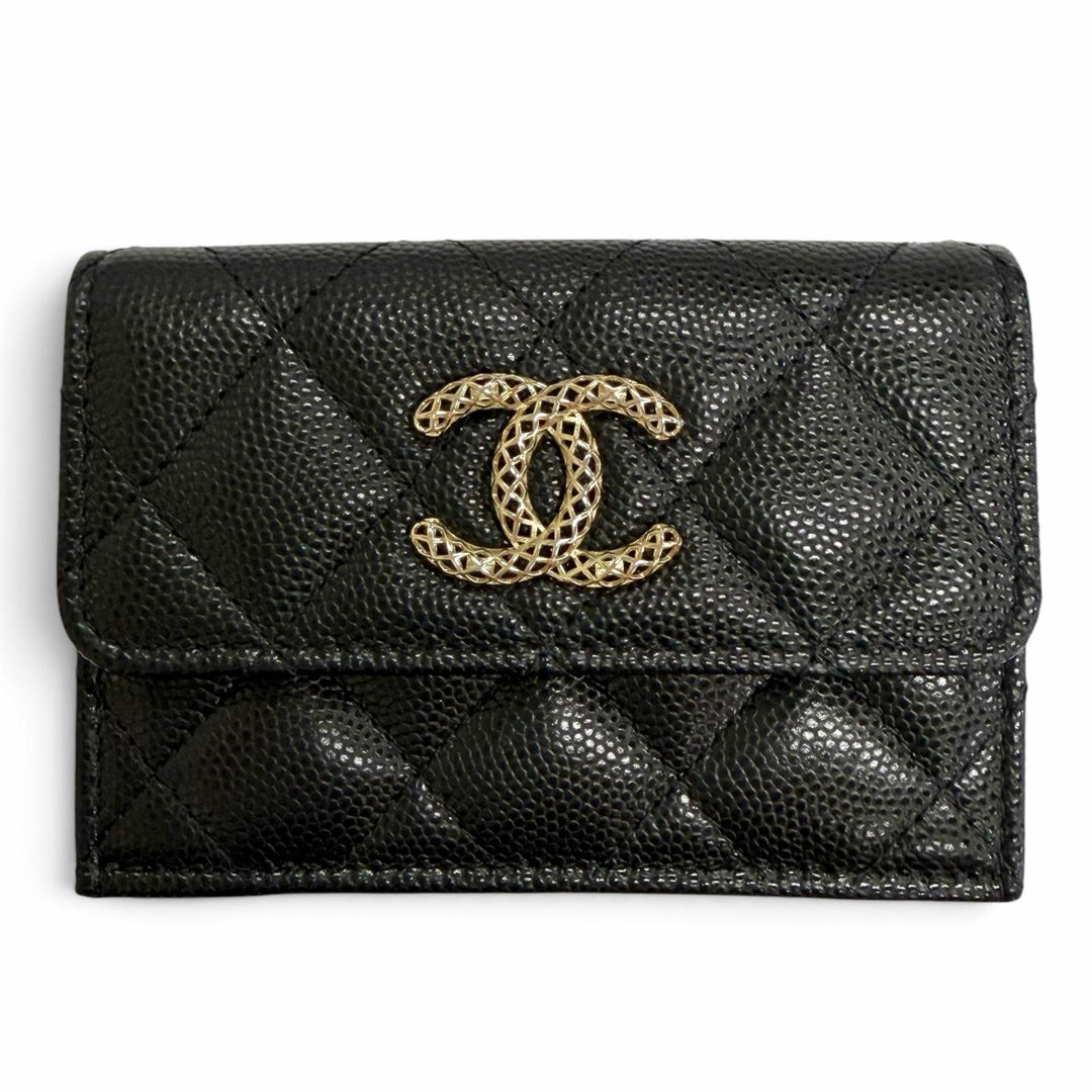 極美品△CHANEL シャネル AP4319 キャビアスキン ココマーク マトラッセ クラシック スモール フラップウォレット 三つ折り財布 ブラック