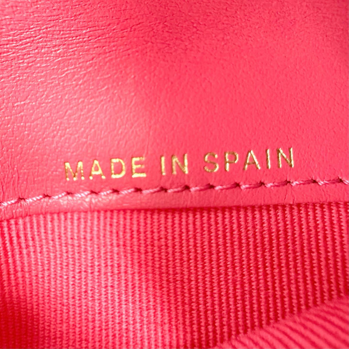 極美品△CHANEL シャネル AP4319 キャビアスキン ココマーク マトラッセ クラシック スモール フラップウォレット 三つ折り財布 ブラック