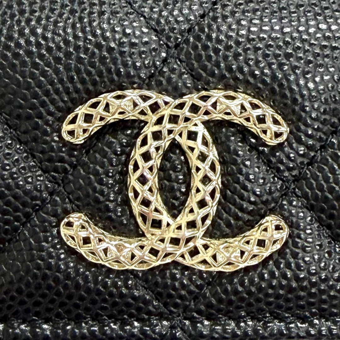 極美品△CHANEL シャネル AP4319 キャビアスキン ココマーク マトラッセ クラシック スモール フラップウォレット 三つ折り財布 ブラック