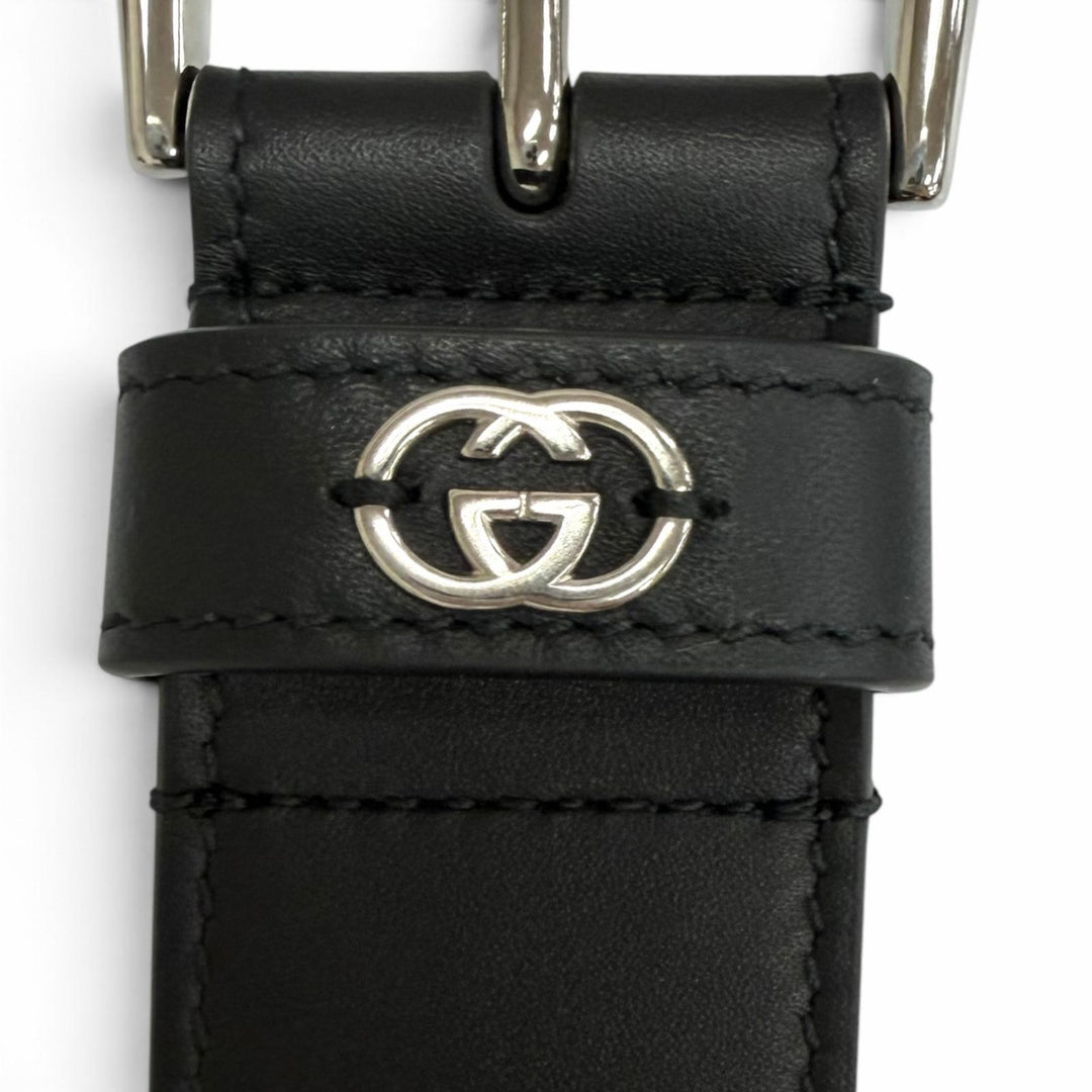 未使用品□GUCCI グッチ 673921 インターロッキングG ディテール付き レザーベルト ブラック シルバー金具 105 イタリア製 メンズ