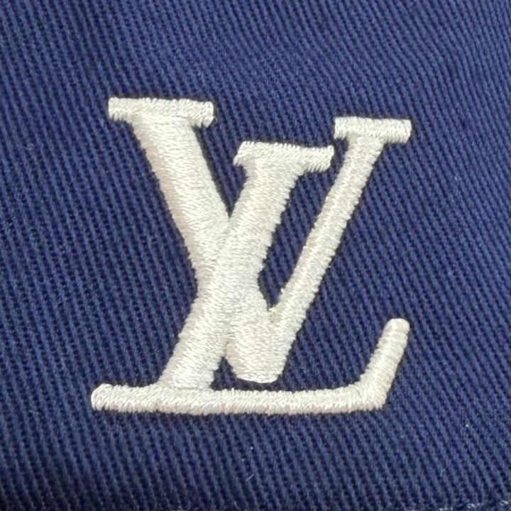 美品▼LOUIS VUITTON ルイヴィトン M77623 シャプカ LVグラフィカルストライプ ロゴ刺繍 リバーシブル パイル地 バケットハット L 正規品