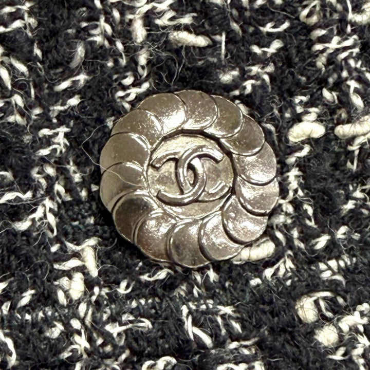 美品△CHANEL シャネル ヴィンテージ 97A P09701 ウール ココボタン ミックスツイード スカートスーツ セットアップ 黒計 FR 38 正規品