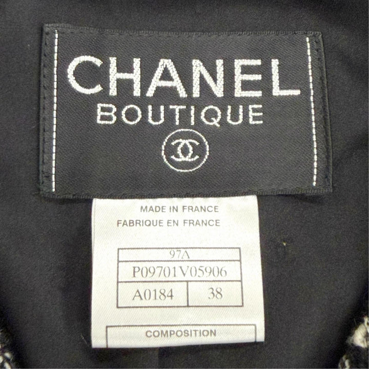 美品△CHANEL シャネル ヴィンテージ 97A P09701 ウール ココボタン ミックスツイード スカートスーツ セットアップ 黒計 FR 38 正規品
