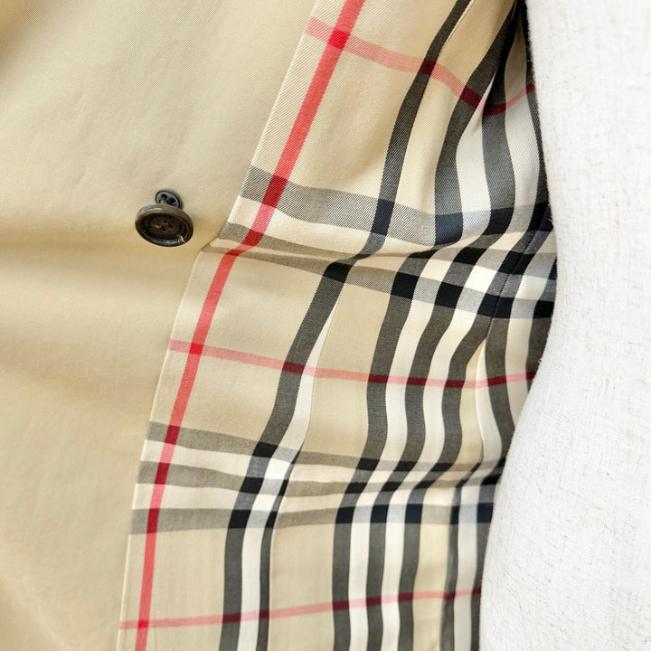 美品△BURBERRY バーバリー 4006905 コットン100% KENSINGTON 裏地ノバチェック柄 トレンチコート ベージュ IT 36 イングランド製 正規品