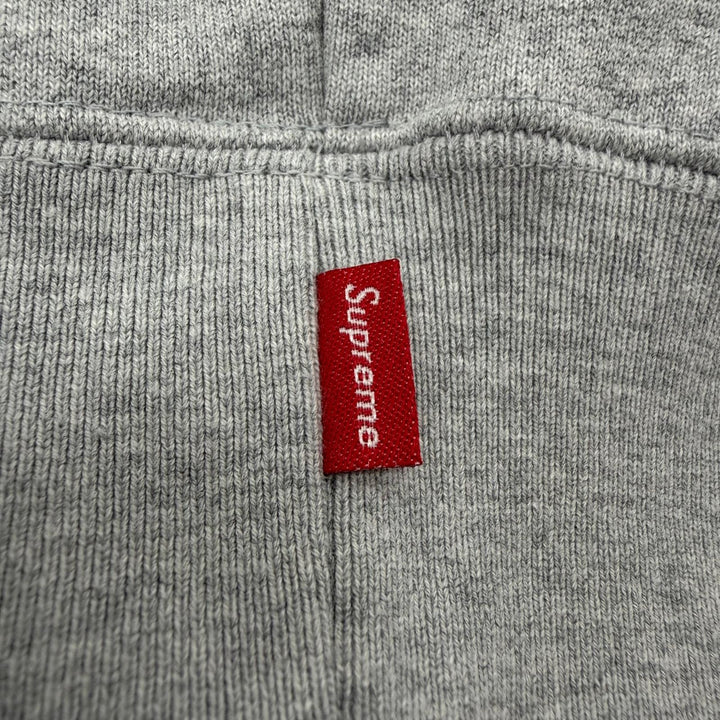 極美品▼Supreme シュプリーム 24AW Satin Applique Hooded Sweatshirt バックロゴ プルオーバー パーカー グレー L 正規品 メンズ