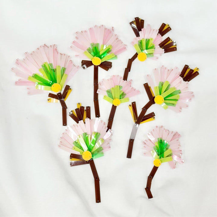 極美品△MIUMIU ミュウミュウ 25SS MF5769 フラワービーズ装飾 エンブロイダリー ノースリーブ ワンピース ランウェイ着用 白 38 正規品
