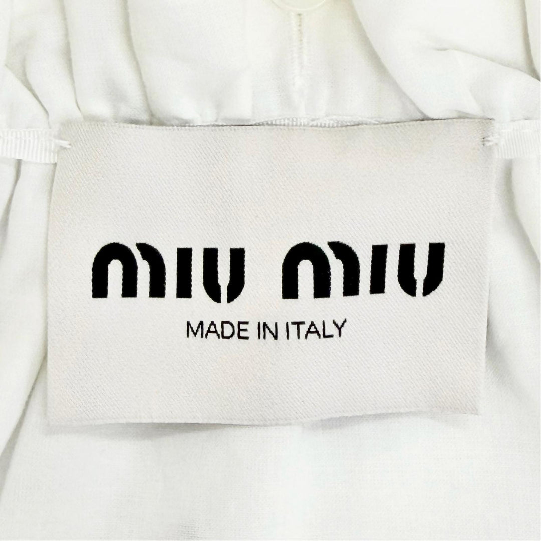 極美品△MIUMIU ミュウミュウ 25SS MF5769 フラワービーズ装飾 エンブロイダリー ノースリーブ ワンピース ランウェイ着用 白 38 正規品