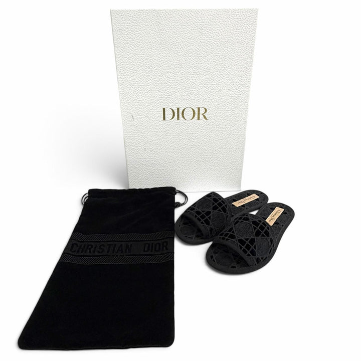 極美品△Christian Dior クリスチャンディオール DIOR CHEZ MOI ベルベット使い カナージュステッチデザイン ルームシューズ ブラック 35