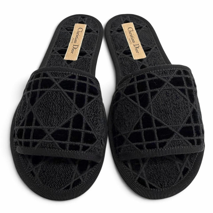 極美品△Christian Dior クリスチャンディオール DIOR CHEZ MOI ベルベット使い カナージュステッチデザイン ルームシューズ ブラック 35