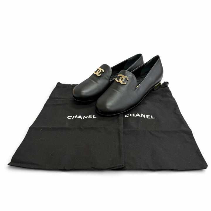 未使用品△CHANEL シャネル G45271 ココマーク オペラシューズ レザーシューズ ブラック ゴールド金具 37 伊製 レディース 保存袋付き