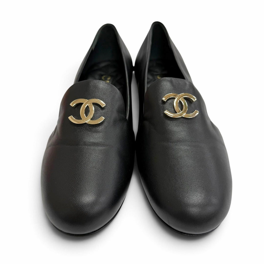 未使用品△CHANEL シャネル G45271 ココマーク オペラシューズ レザーシューズ ブラック ゴールド金具 37 伊製 レディース 保存袋付き
