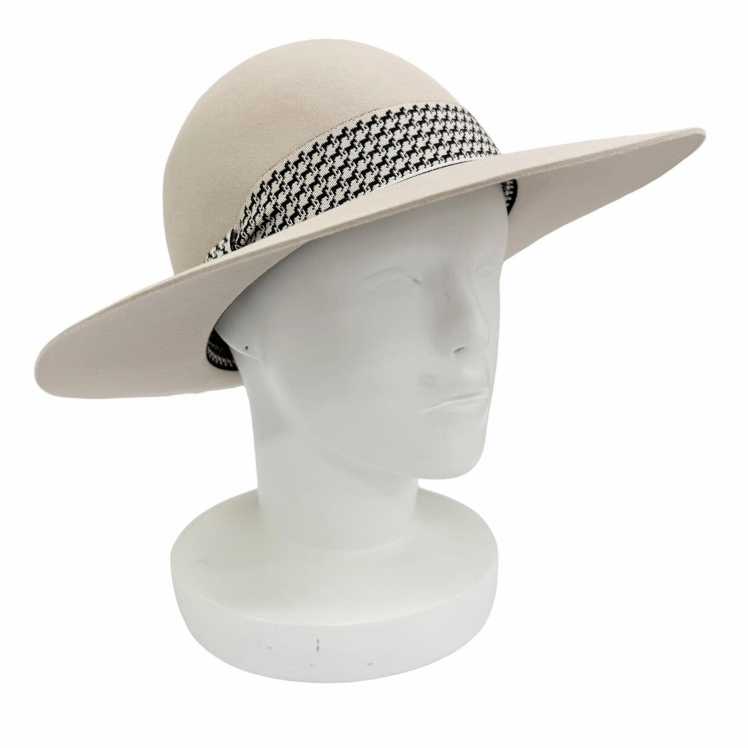 極美品☆HERMES エルメス Betty hat ベティハット ウール100％ ホース柄リボン ベージュ IT 58 イタリア製 正規品 レディース 保存袋付き