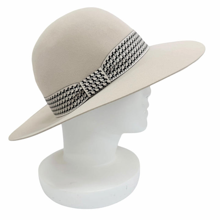 極美品☆HERMES エルメス Betty hat ベティハット ウール100％ ホース柄リボン ベージュ IT 58 イタリア製 正規品 レディース 保存袋付き