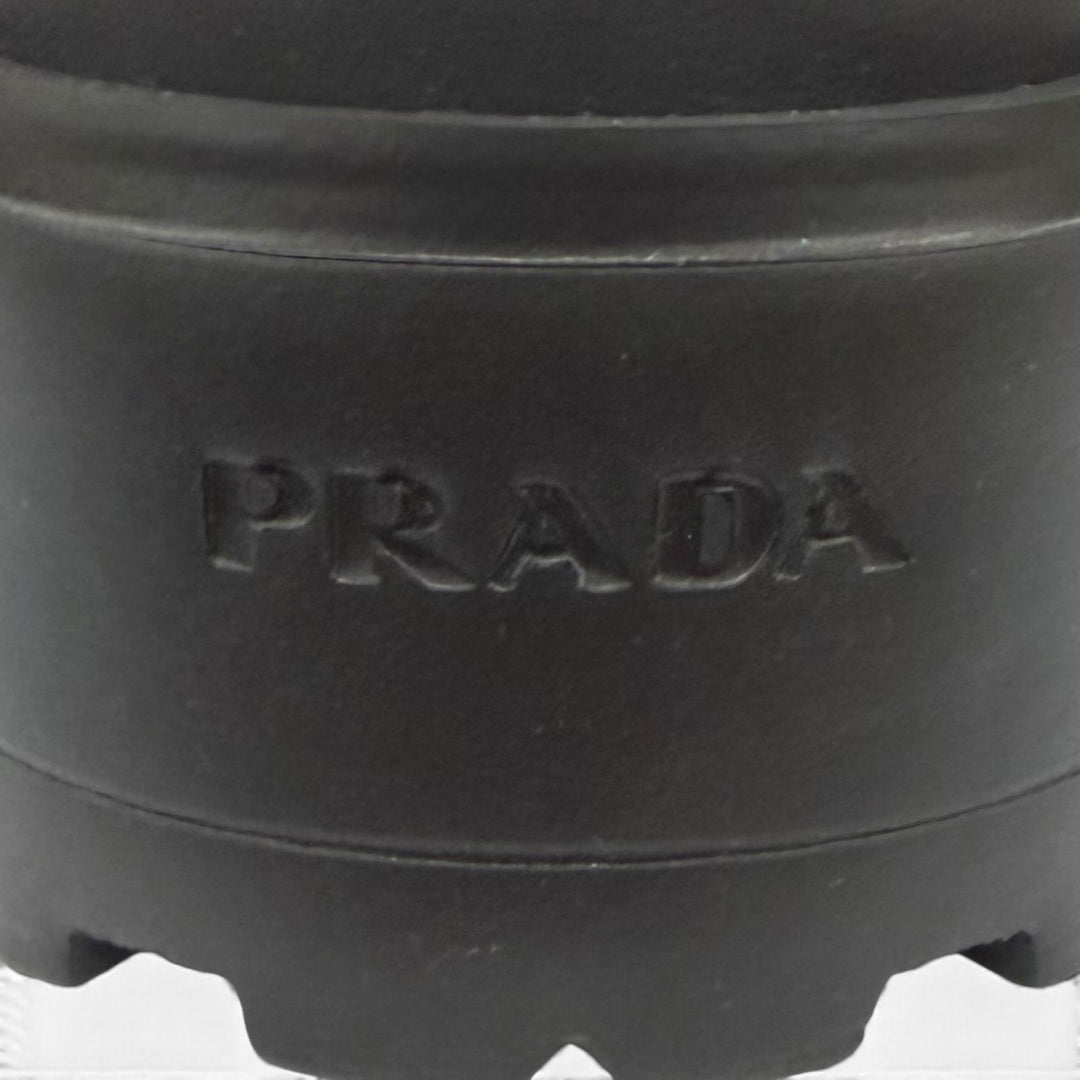 未使用品★PRADA プラダ 26SS 1XZ796 マテラッセレザー フラットフォームサンダル トライアングルロゴ ブラック 35.5 箱・袋付