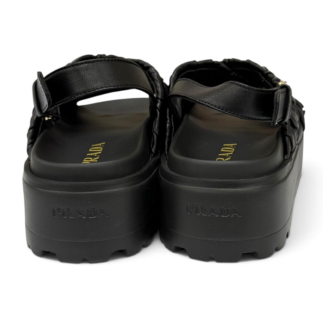 未使用品★PRADA プラダ 26SS 1XZ796 マテラッセレザー フラットフォームサンダル トライアングルロゴ ブラック 35.5 箱・袋付