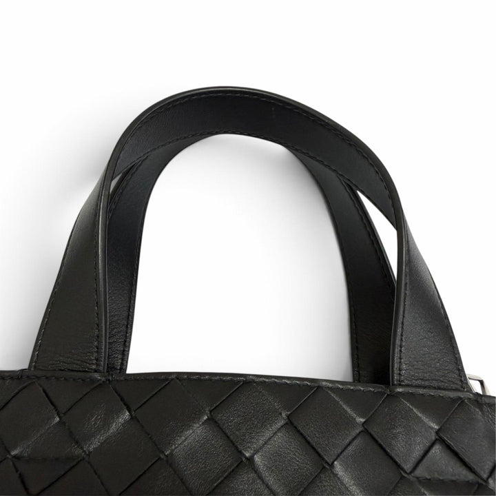 極美品□BOTTEGAVENETA ボッテガヴェネタ 855504 カーフレザー イントレチャート ミニトートバッグ ショルダーバッグ 伊製 定価528000円