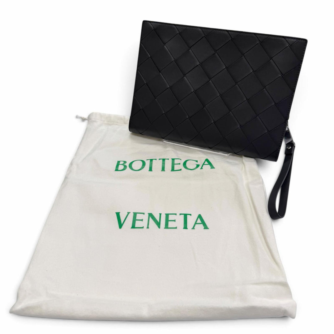 美品▼BOTTEGAVENETA ボッテガヴェネタ 629134 レザー マキシイントレチャート クラッチバッグ ブラック シルバー金具 伊製 保存袋付き