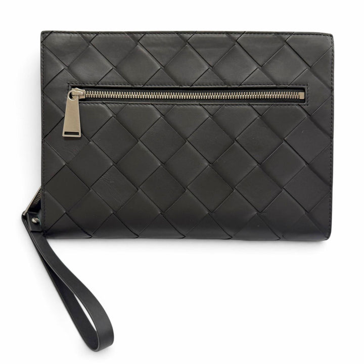 美品▼BOTTEGAVENETA ボッテガヴェネタ 629134 レザー マキシイントレチャート クラッチバッグ ブラック シルバー金具 伊製 保存袋付き