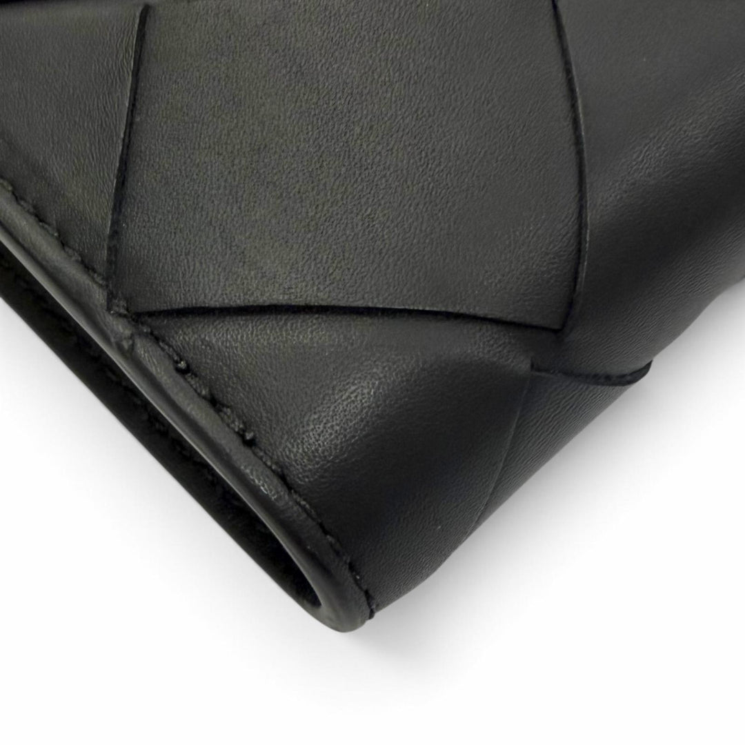 美品▼BOTTEGAVENETA ボッテガヴェネタ 629134 レザー マキシイントレチャート クラッチバッグ ブラック シルバー金具 伊製 保存袋付き