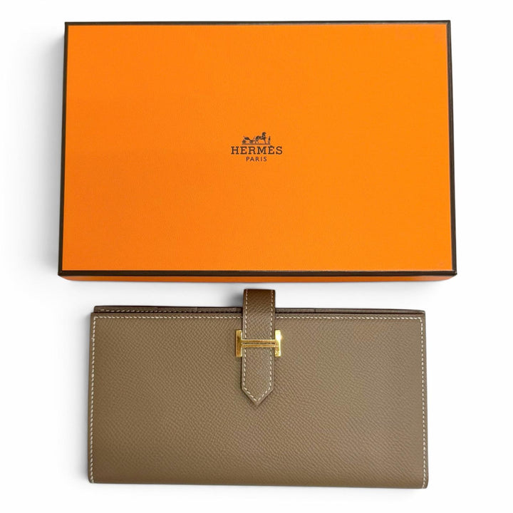 極美品△HERMES エルメス ベアンスフレ ヴォーエプソン エトゥープ ゴールド金具 二つ折り 長財布 D刻印 フランス製 レディース 箱付き