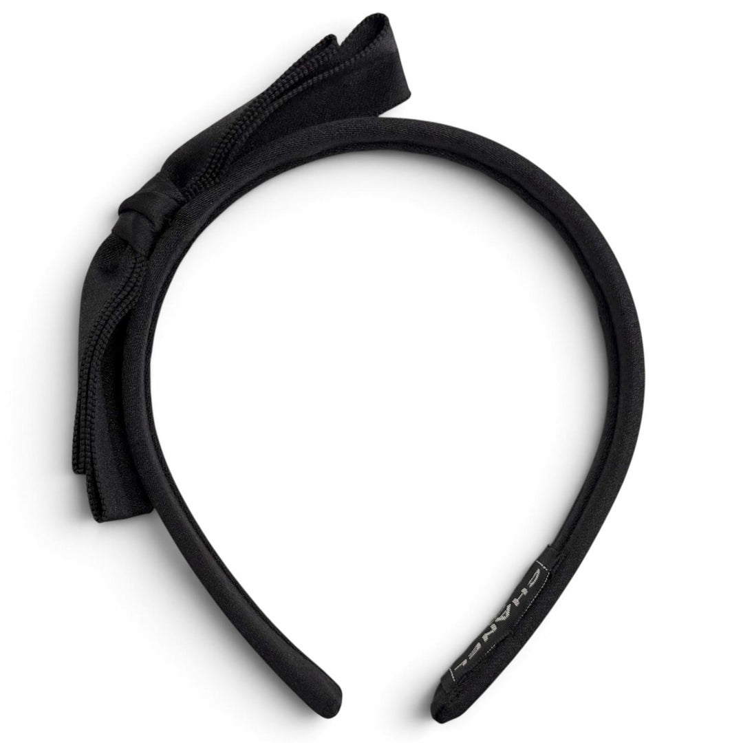 美品△CHANEL シャネル サテン リボン付き カチューシャ ヘアバンド ヘアアクセサリー カチューシャ ブラック レディース 箱付き