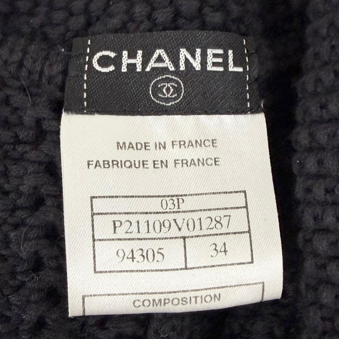 美品△CHANEL シャネル ヴィンテージ 03P P21109 カシミヤ混 ロゴプレート ココボタン コサージュ付き ニットジャケット 黒 FR 34 正規品