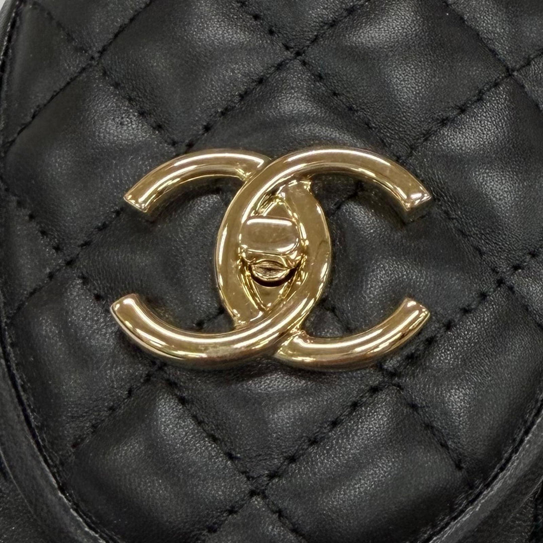 極美品★CHANEL シャネル G36646 マトラッセ ココマーク ターンロック レザー ローファー ブラック ゴールド金具 38 伊製 箱・保存袋付き