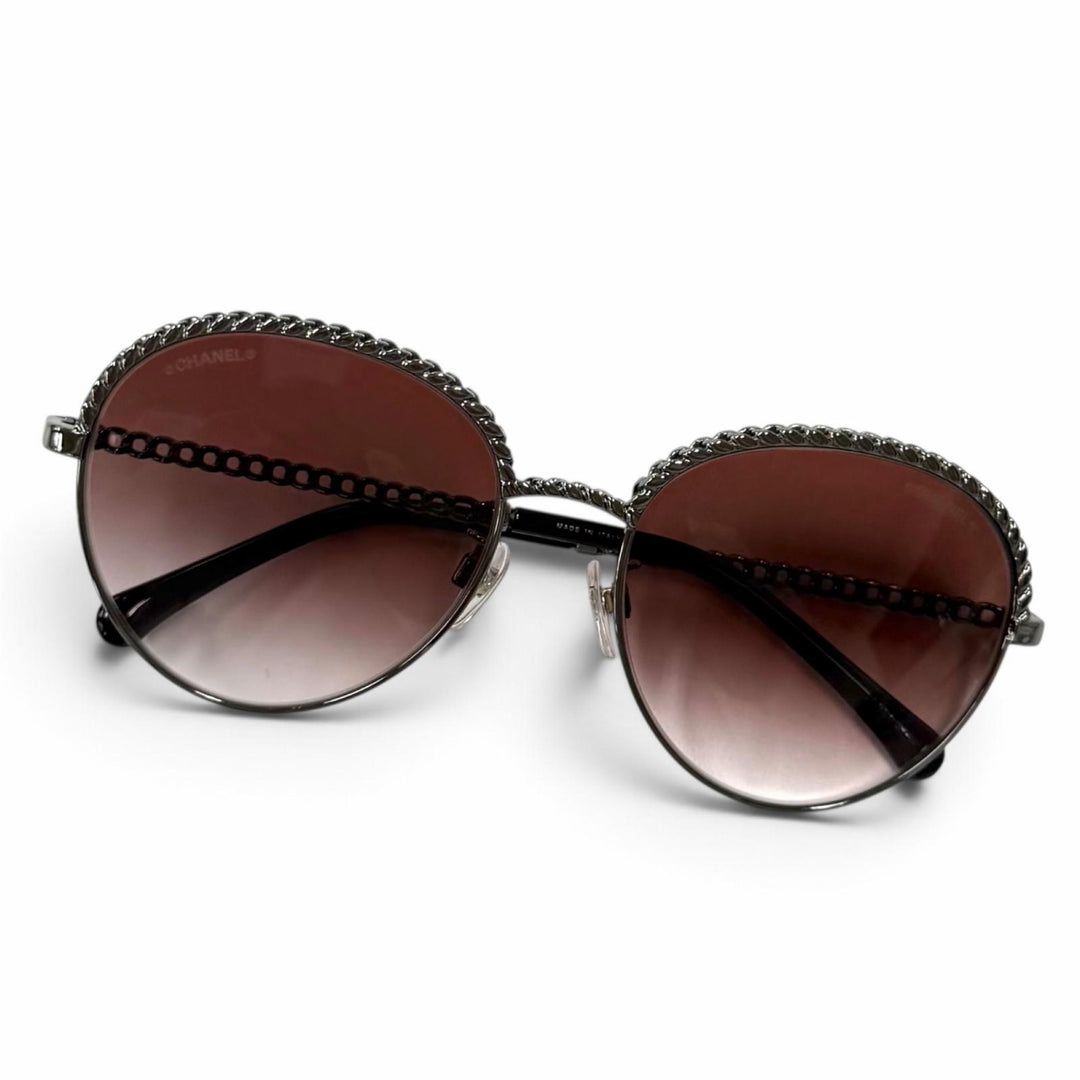 美品★CHANEL シャネル 4242 ココマーク チェーン付 パントシェイプ グラデーションレンズ サングラス ブラウン シルバー金具 55□17 135