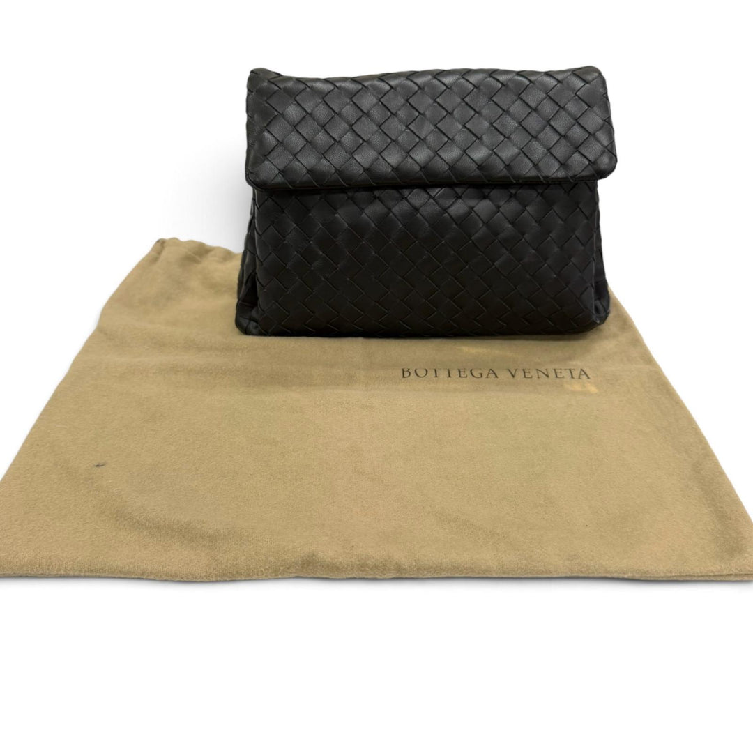 美品☆BOTTEGAVENETA ボッテガヴェネタ イントレチャート レザー クラッチバッグ ブラック イタリア製 レディース 保存袋付き