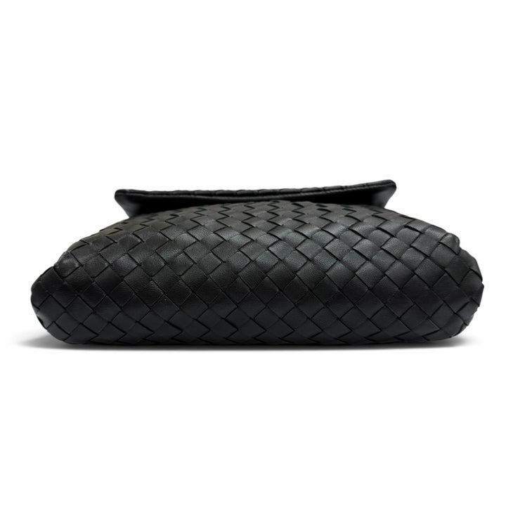 美品☆BOTTEGAVENETA ボッテガヴェネタ イントレチャート レザー クラッチバッグ ブラック イタリア製 レディース 保存袋付き
