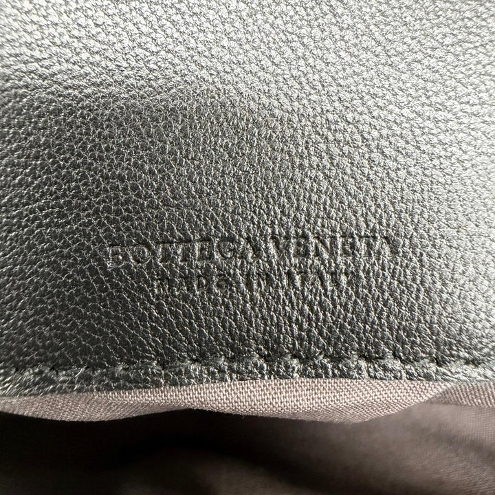 美品☆BOTTEGAVENETA ボッテガヴェネタ イントレチャート レザー クラッチバッグ ブラック イタリア製 レディース 保存袋付き