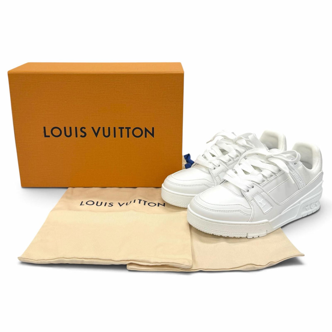 極美品★LOUIS VUITTON ルイヴィトン 2023年製 LV トレイナー ロゴ入り レースアップ レザー スニーカー ホワイト 37.5 箱・保存袋付き