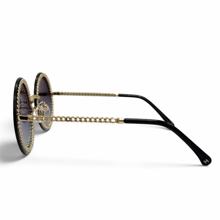 美品★CHANEL シャネル 4245 チェーングラスコード付 ココマーク ラウンド サングラス ブラック ゴールド 58□18 135 イタリア製