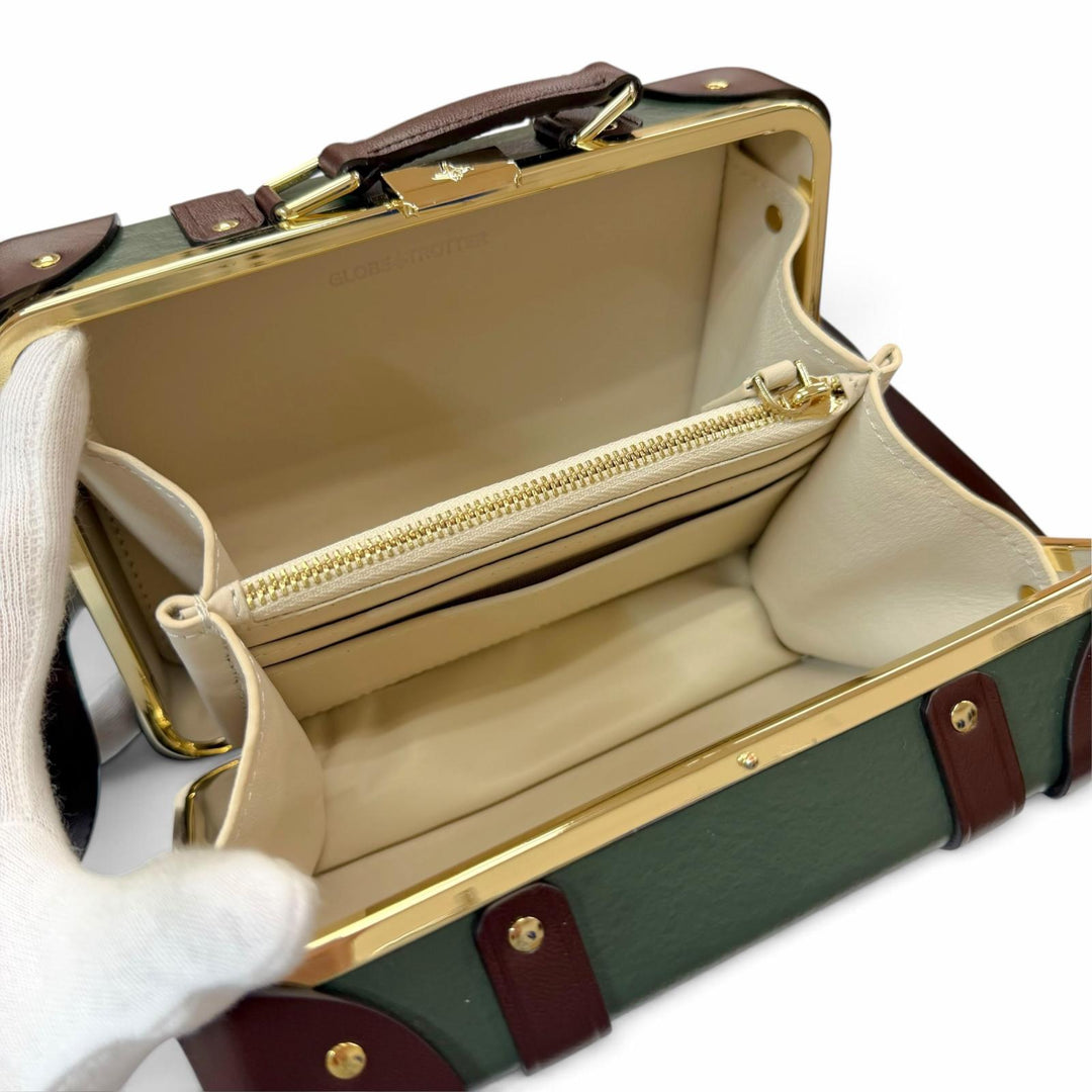 美品▼GLOBE TROTTER グローブトロッター センテナリー マイクロケース レザー 2WAY ショルダーバッグ グリーン ブラウン 定価297000円