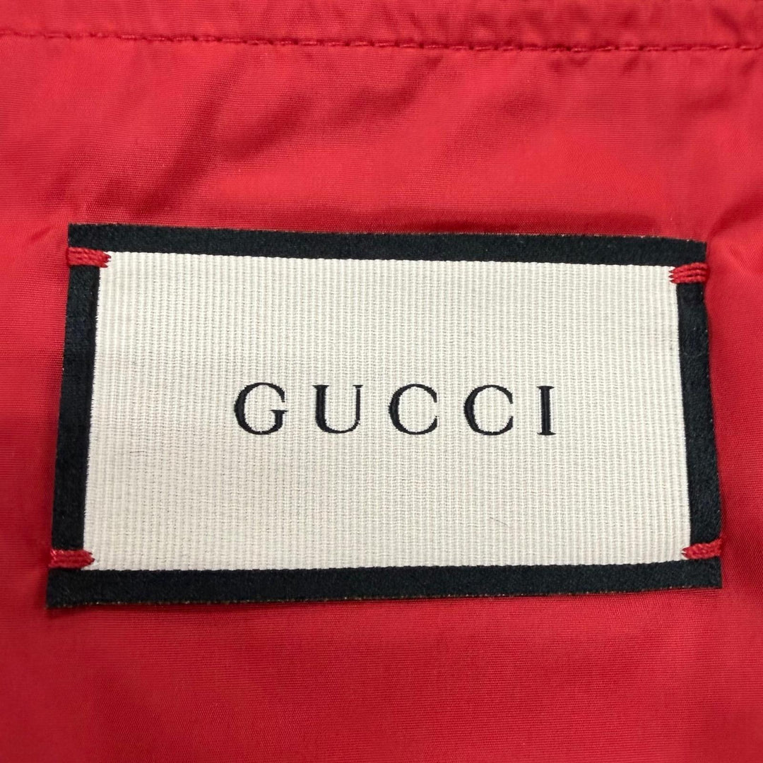 美品▼GUCCI グッチ 585393 袖チェック柄 素材切替 ロゴワッペン フーデッド ダウンジャケット ブルー レッド IT 46 伊製 正規品 メンズ