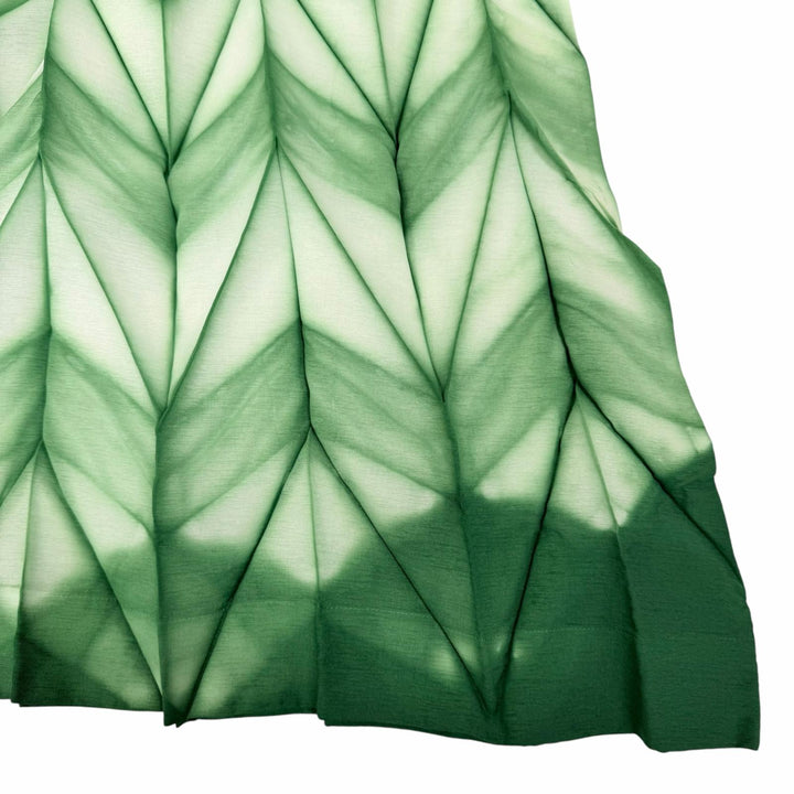 極美品☆ISSEY MIYAKE イッセイミヤケ IM02FH666 ノースリーブ ワンピース グリーン系 ホワイト 2 日本製 正規品 レディース