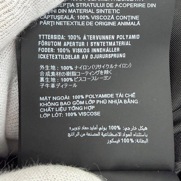 極美品△PRADA プラダ 2024年 292102 トライアングルロゴプレート Re Nylon リナイロン ブルゾン ジャケット ブラック IT 36 伊製 正規品