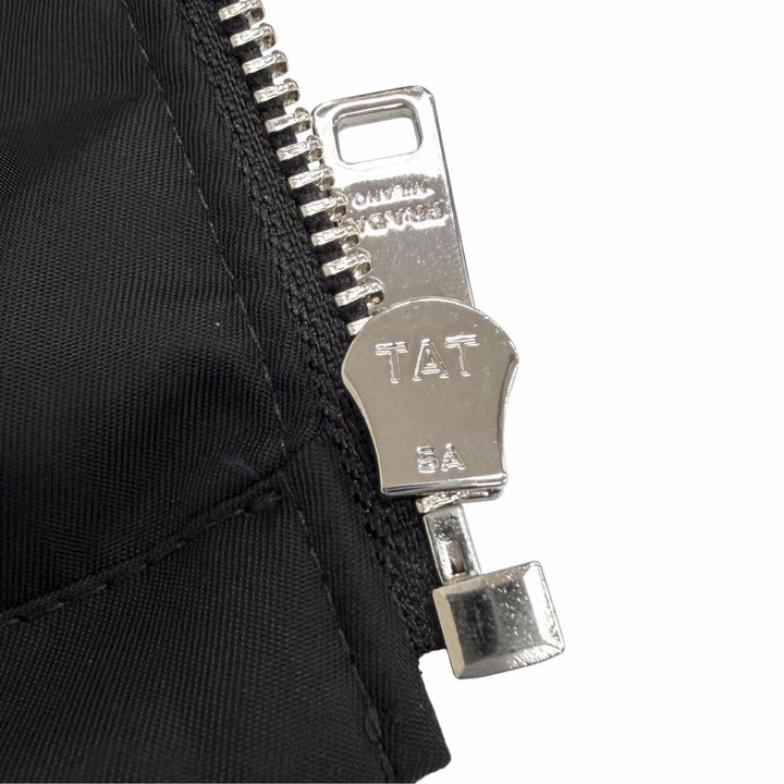 極美品△PRADA プラダ 2024年 292102 トライアングルロゴプレート Re Nylon リナイロン ブルゾン ジャケット ブラック IT 36 伊製 正規品