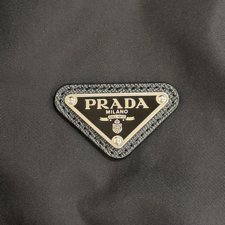 極美品△PRADA プラダ 2024年 292102 トライアングルロゴプレート Re Nylon リナイロン ブルゾン ジャケット ブラック IT 36 伊製 正規品