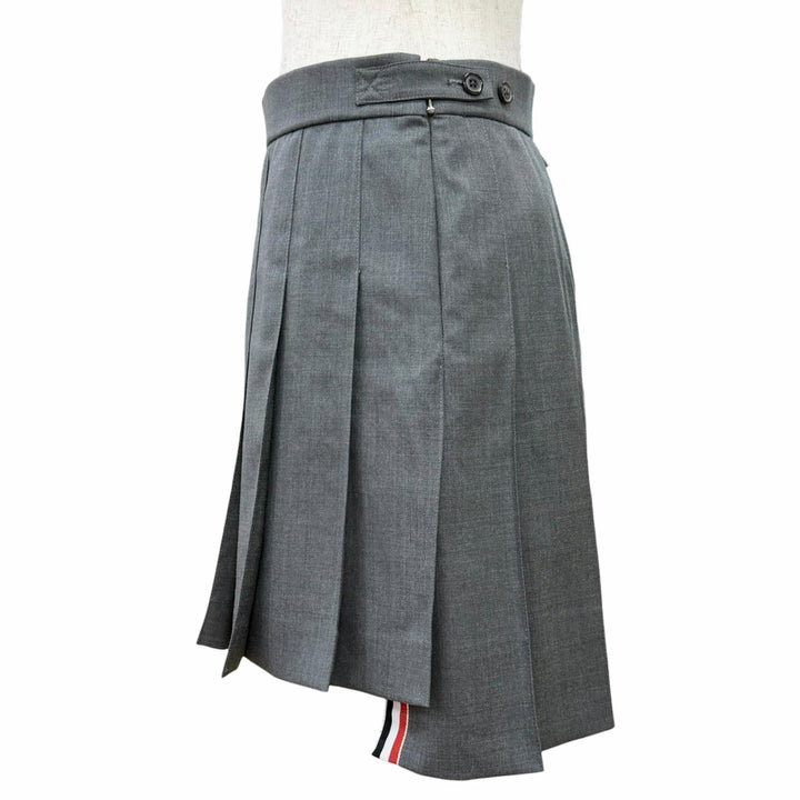 極美品△THOM BROWNE トムブラウン FGC402V-00626-035 ツイルプリーツミニスカート ウール100％ ミニ丈 アシンメトリー グレー 38 正規品