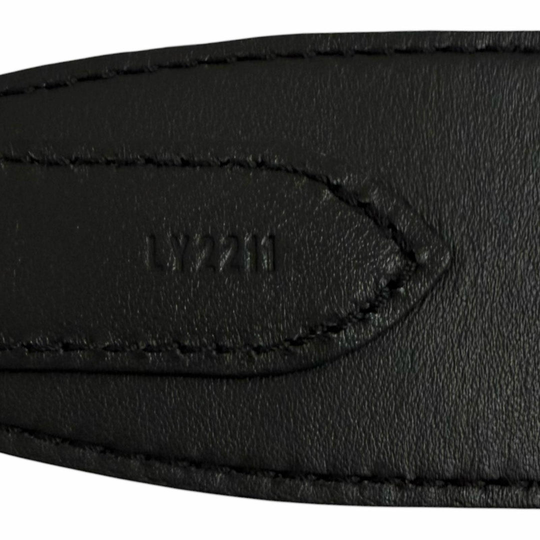 美品□LOUIS VUITTON ルイヴィトン 2021年製 J02496 レザー ロゴデザイン ショルダーストラップ ブラック シルバー金具 フランス製