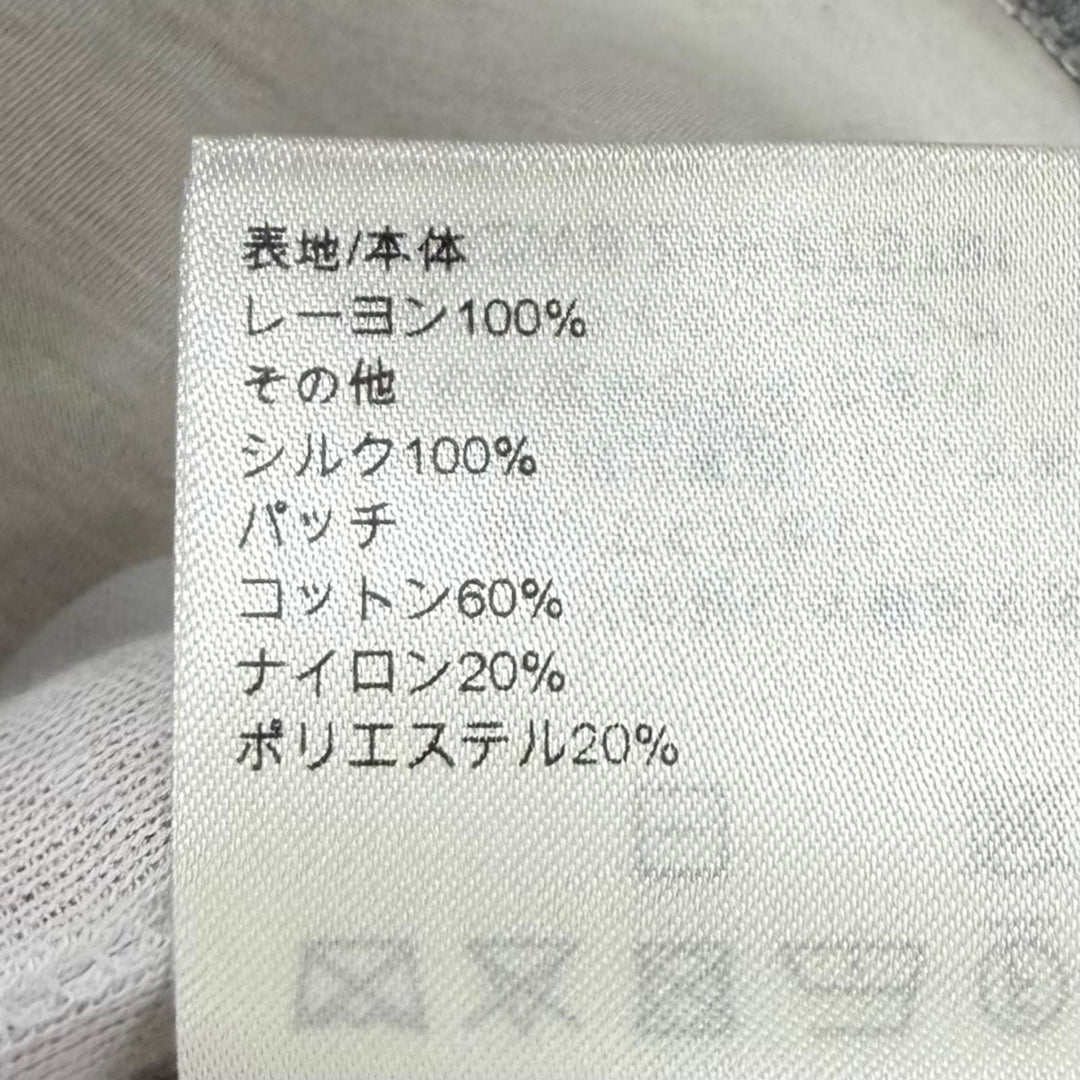 未使用品★LOUIS VUITTON ルイヴィトン 25AW シルク100％ シグネチャー スカーフディテール フーディ トップス グレー S 伊製 正規品