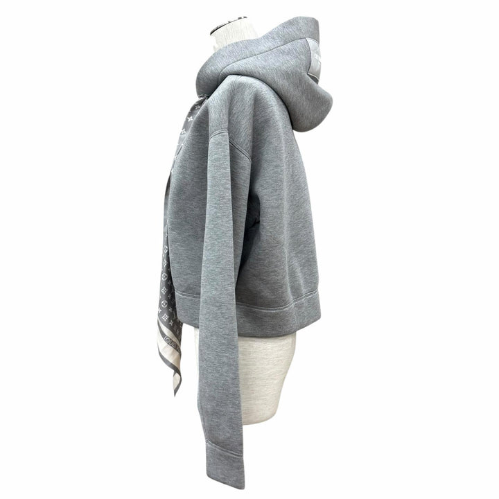 未使用品★LOUIS VUITTON ルイヴィトン 25AW シルク100％ シグネチャー スカーフディテール フーディ トップス グレー S 伊製 正規品