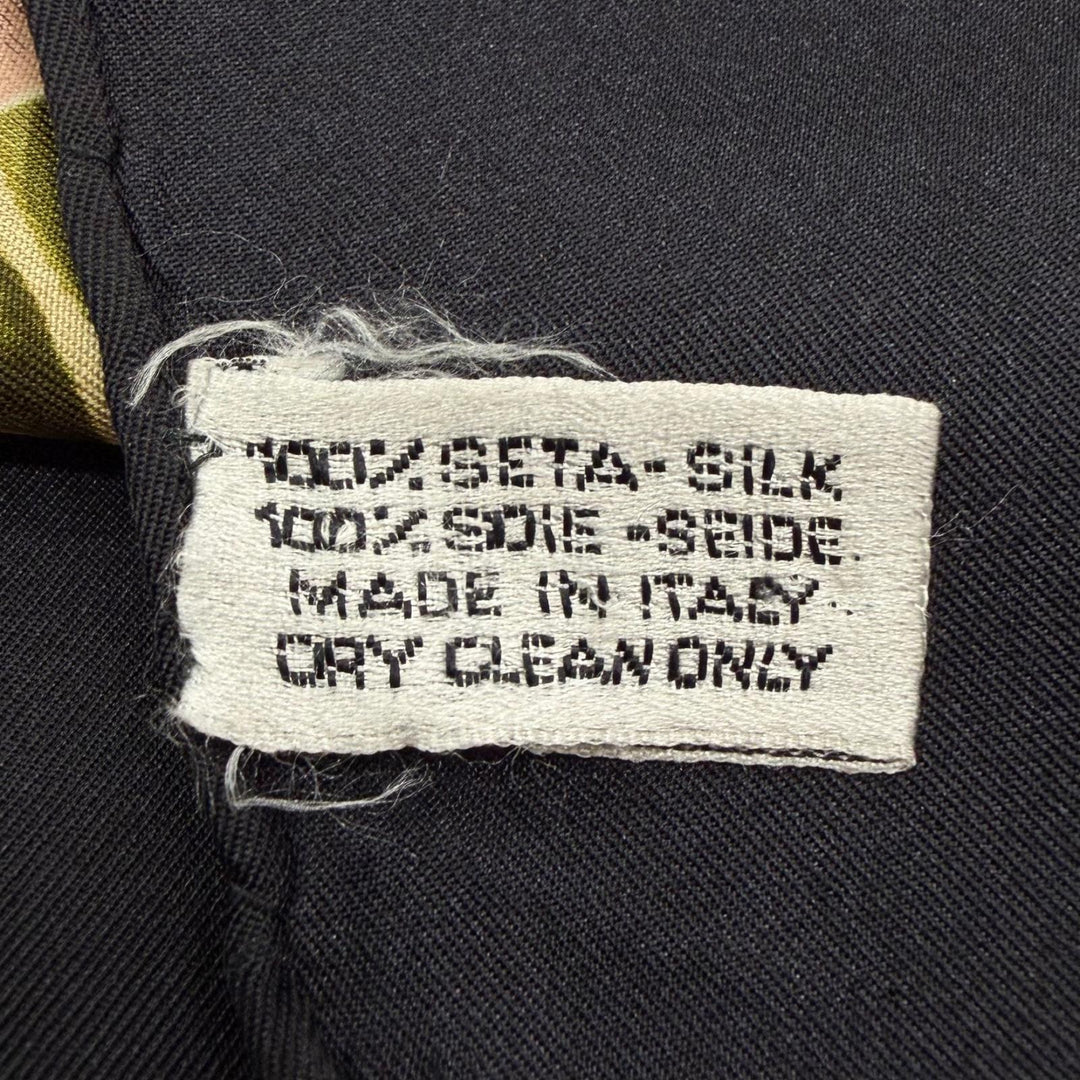 極美品▼CHANEL シャネル ヴィンテージ シルク100% ココマーク フラワープリント 大判 スカーフ ブラック マルチ イタリア製 レディース