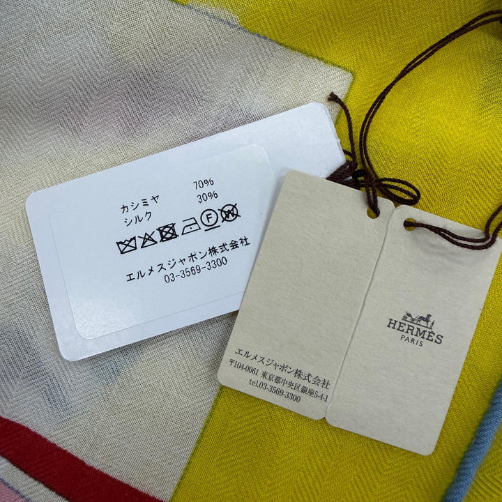 未使用品▼HERMES エルメス カレ140 カレジェアン エプロン・ドール(黄金の拍車) カシミヤ シルク 大判 スカーフ イエロー マルチ 箱付き