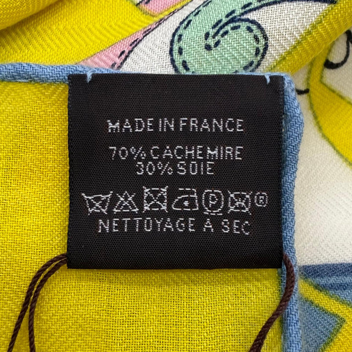 未使用品▼HERMES エルメス カレ140 カレジェアン エプロン・ドール(黄金の拍車) カシミヤ シルク 大判 スカーフ イエロー マルチ 箱付き