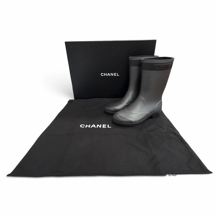 美品△CHANEL シャネル G34881 ラバー ココマーク サイドロゴ レインブーツ ショートブーツ ブラック 37 フランス製 レディース 箱・袋付
